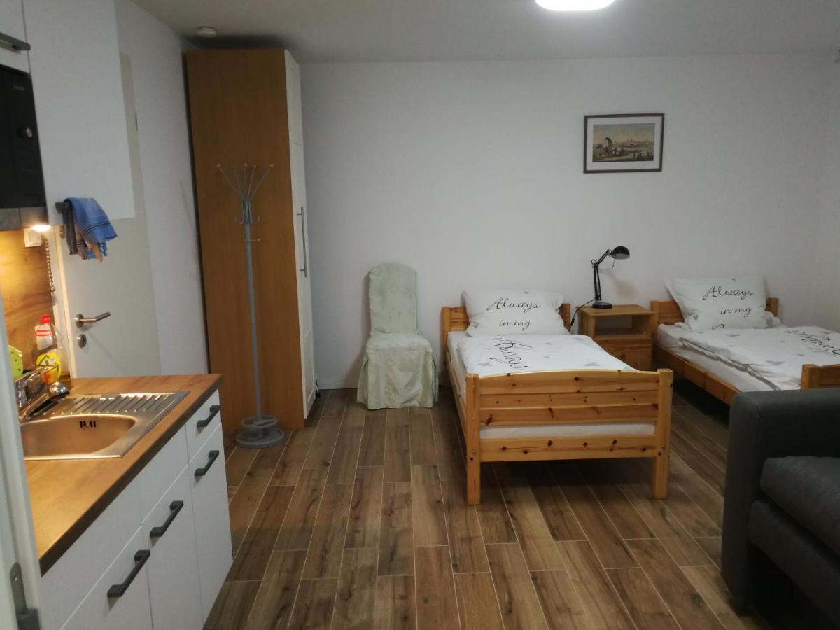 21A Comfortable Studio เทาฟ์เคอเคน ภายนอก รูปภาพ