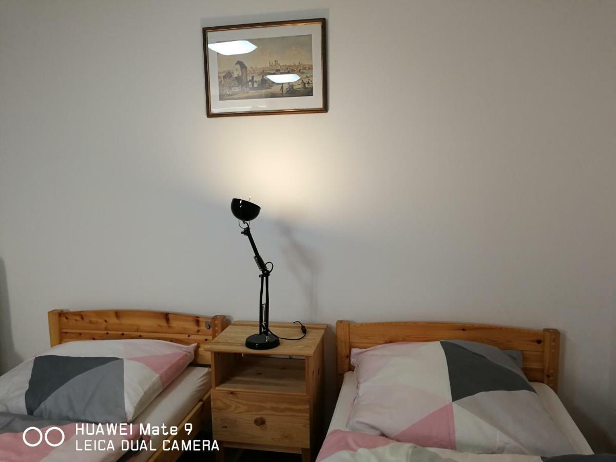 21A Comfortable Studio เทาฟ์เคอเคน ภายนอก รูปภาพ