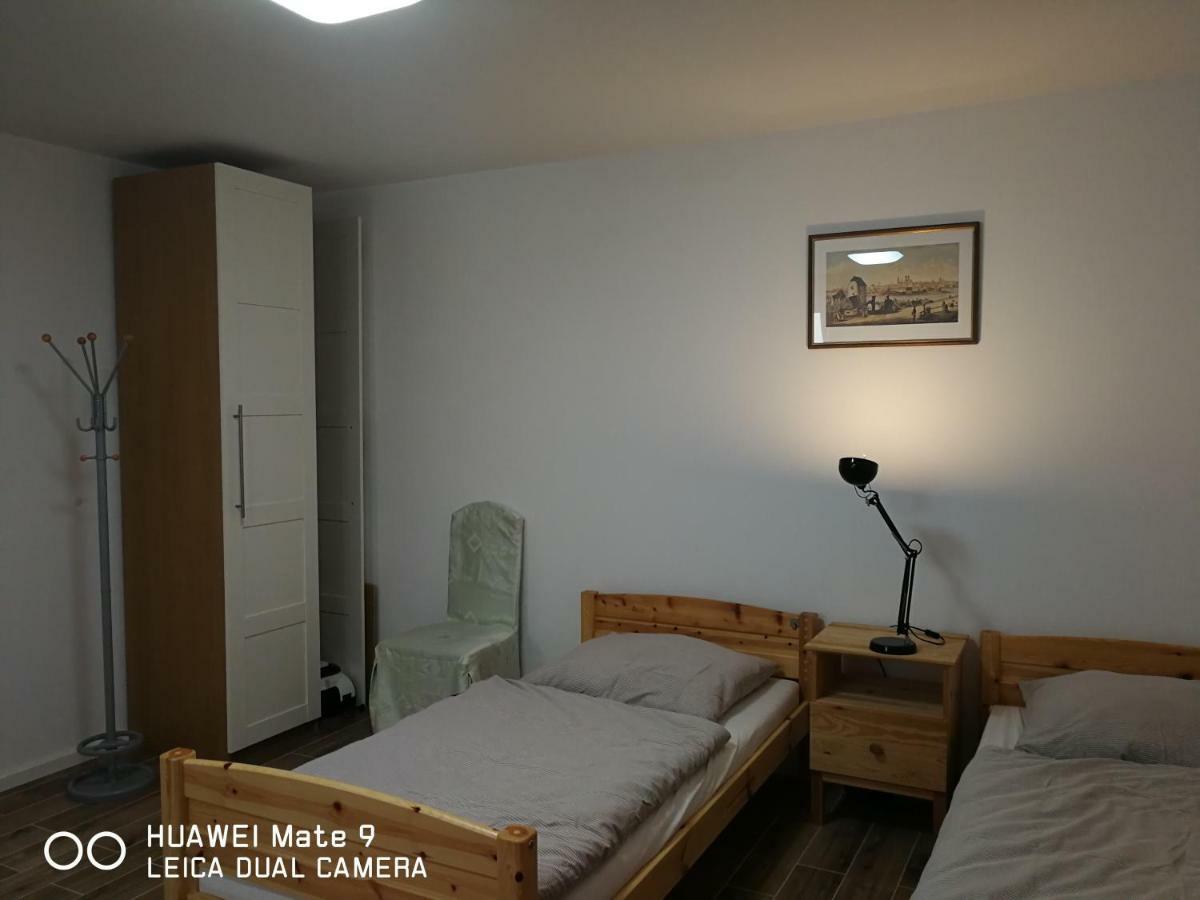21A Comfortable Studio เทาฟ์เคอเคน ภายนอก รูปภาพ